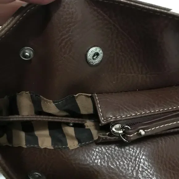 Animal Print Bedazzled Peace Sign Tote Shoulder Bag - Picture 3 of 10